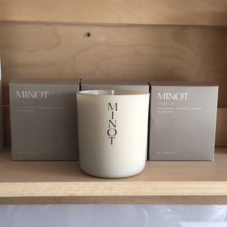 Minot Candle
